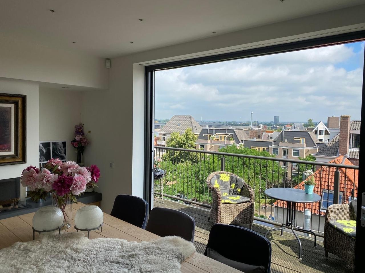 Furnished Home with Views over Nijmegen - Image 12