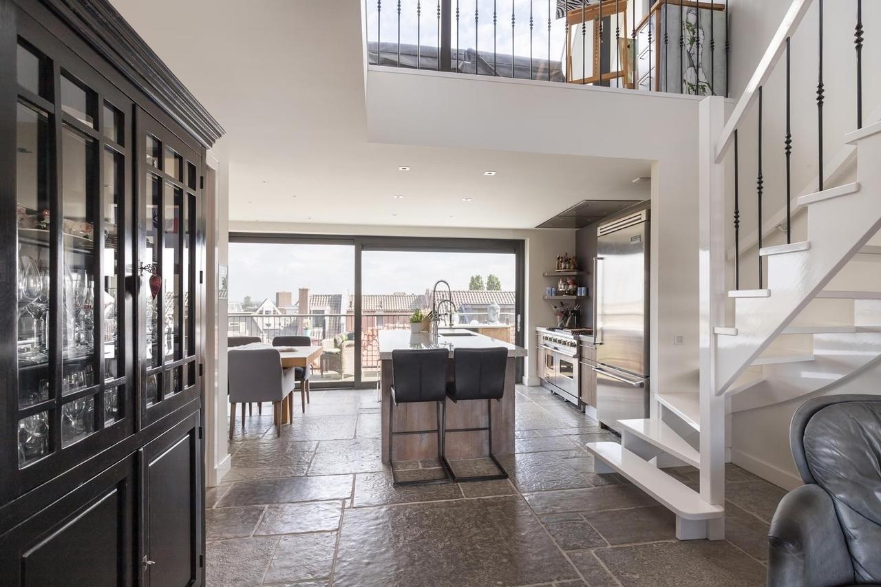 Furnished Home with Views over Nijmegen - Image 14