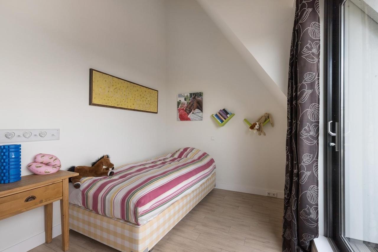 Furnished Home with Views over Nijmegen - Image 31
