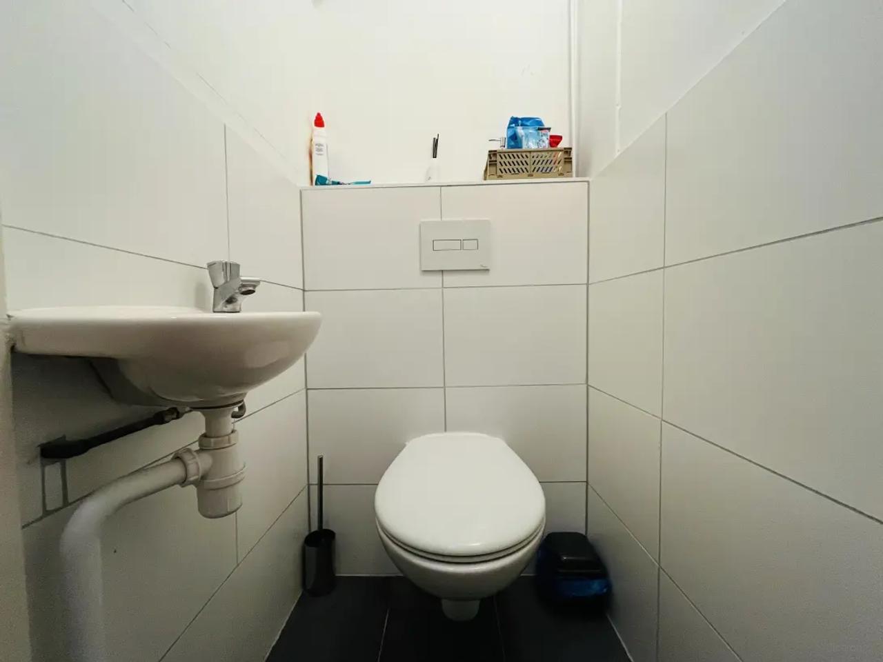 8 m² Student Room near Laan van NOI - Image 2