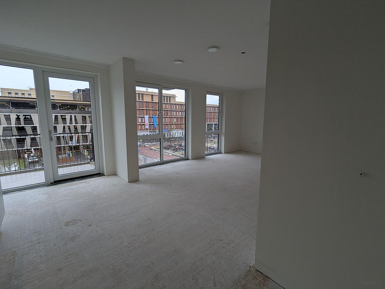 127 m² Apartment with 3 Bedrooms in Delft - Image 2