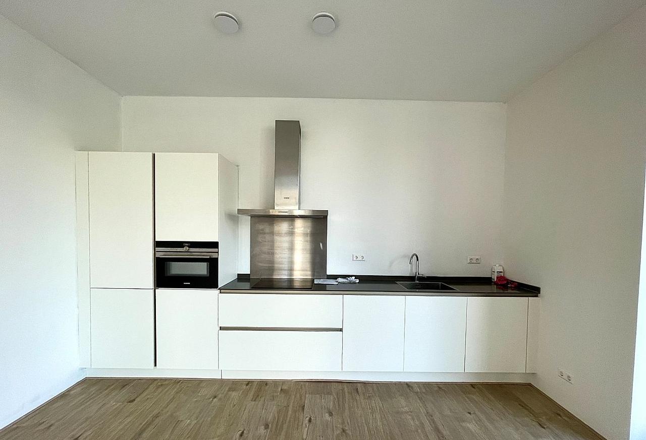 76 m² appartement met balkon in Haarlem - Afbeelding 2