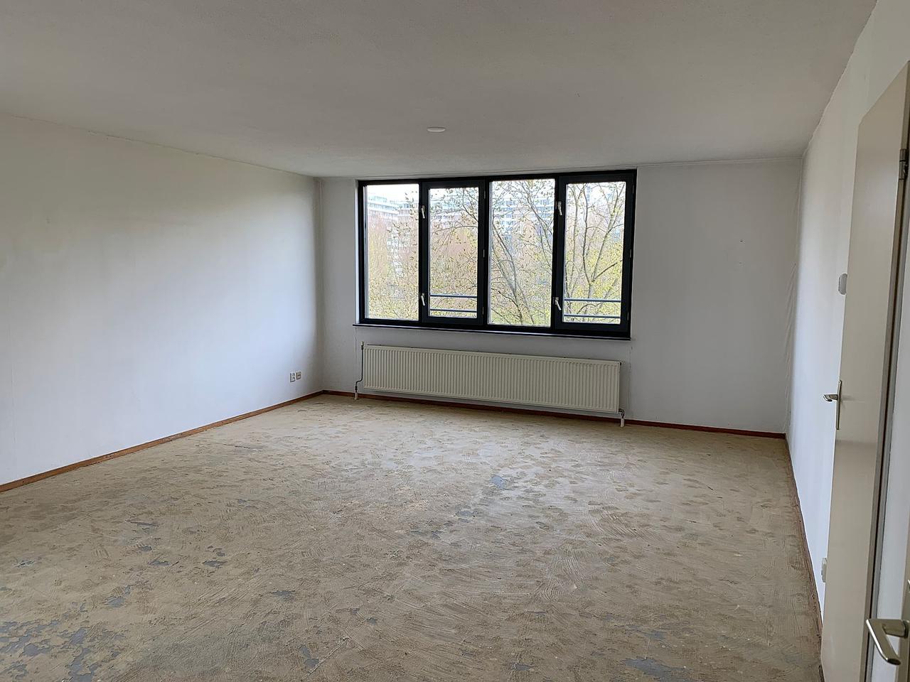 89 m² apartment with balcony in Westlandgracht - Image 3
