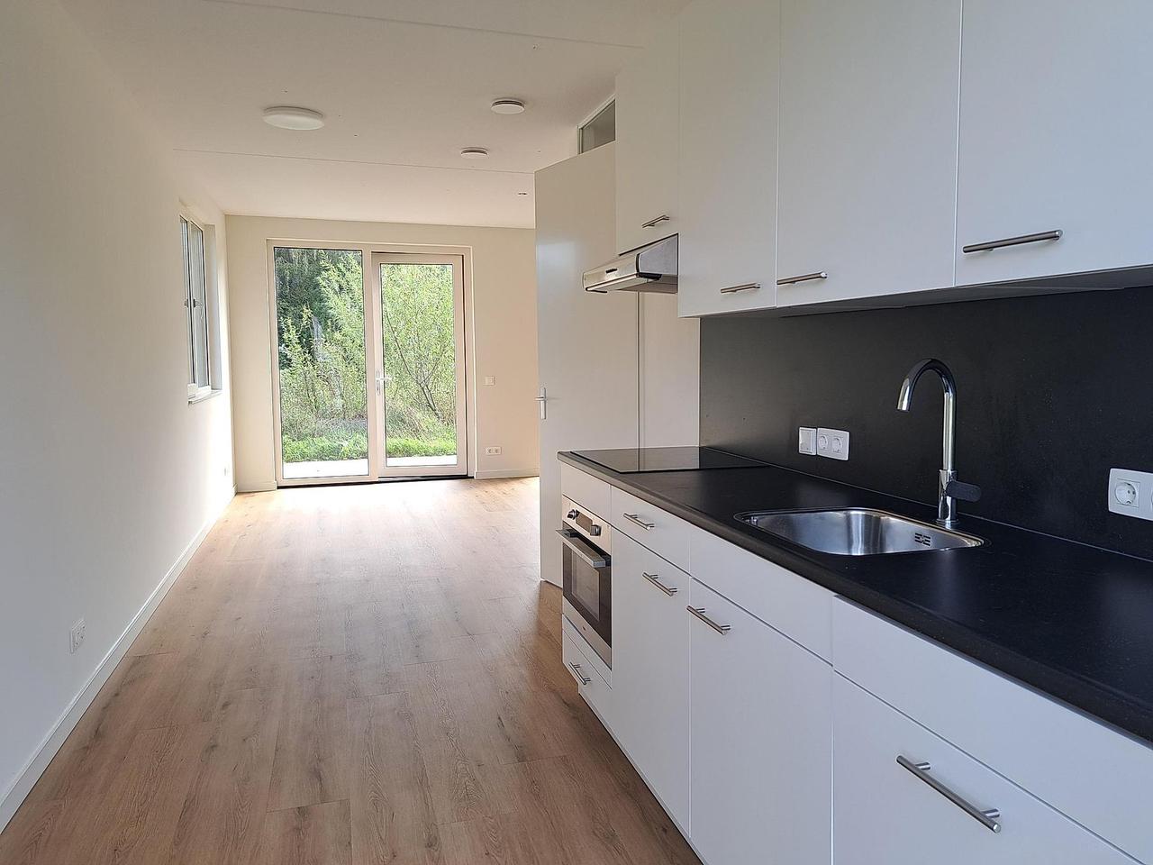 75 m² appartement met balkon in Eindhoven - Afbeelding 2