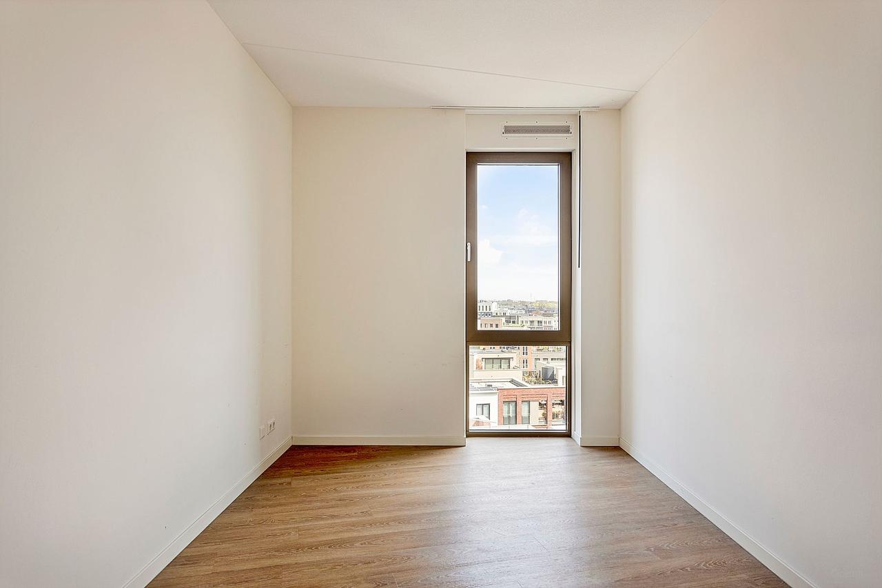 A++ apartment with balcony and 3 bedrooms - Image 7