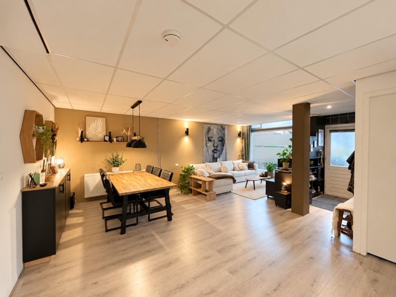 3-kamerappartement met terras in Apeldoorn - Afbeelding 2