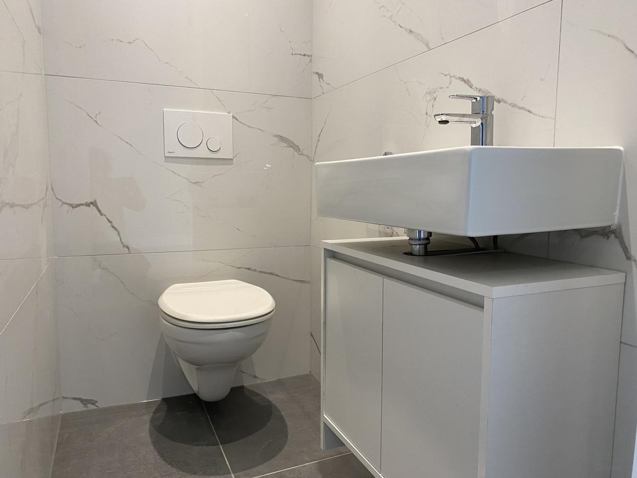 3-slaapkamerappartement met balkon in Carnisse - Afbeelding 10