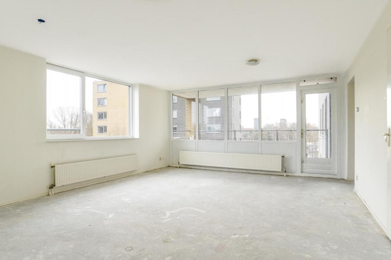89 m² apartment with lift in Nieuw-Sloten - Image 12