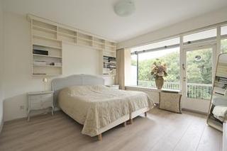 Four-room apartment with views and garage - Image 12