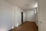 2-Bedroom Apartment with Balcony in City Centre - Image 10