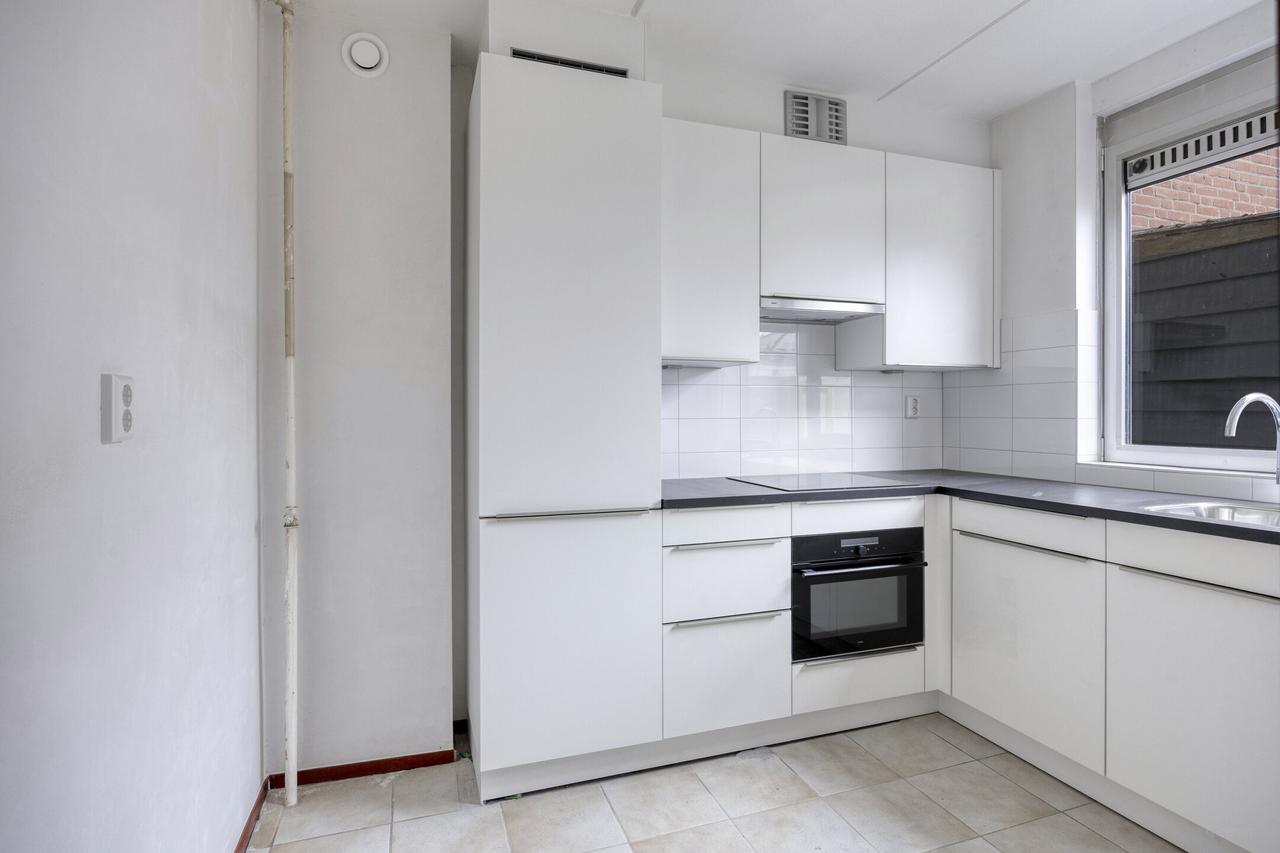 Family home with 4 bedrooms in Driel - Image 3