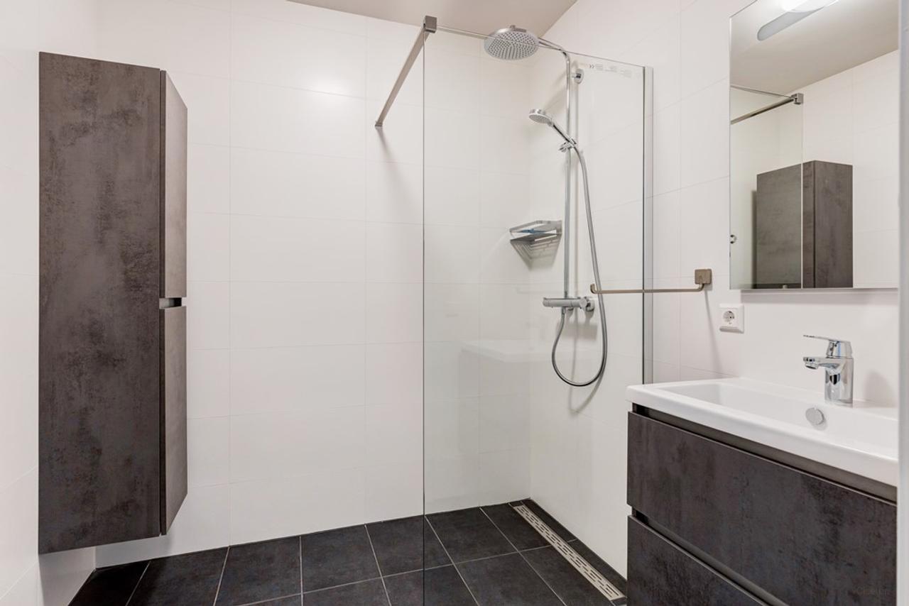 Gas-free 2-room apartment with garden in Lombok - Image 10