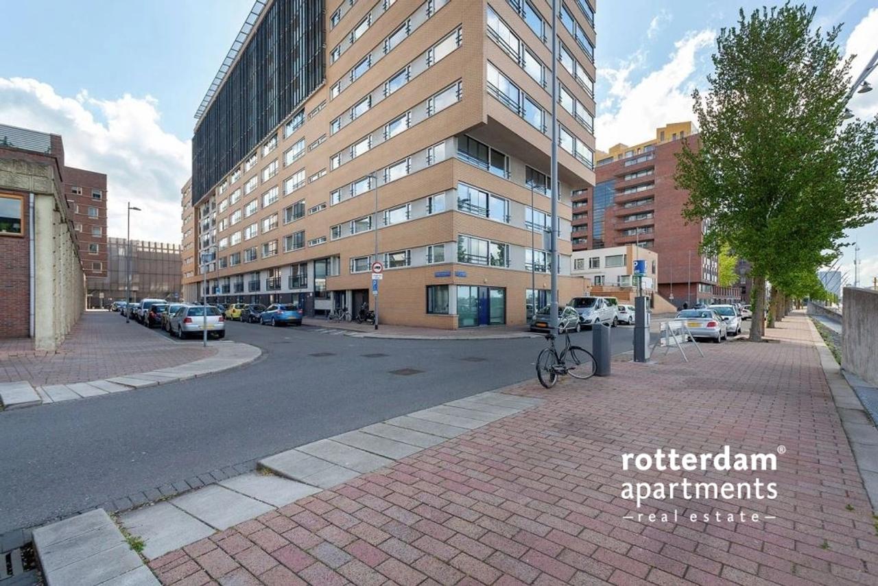 Gemeubileerd 3-kamerappartement met Maaszicht - Afbeelding 1