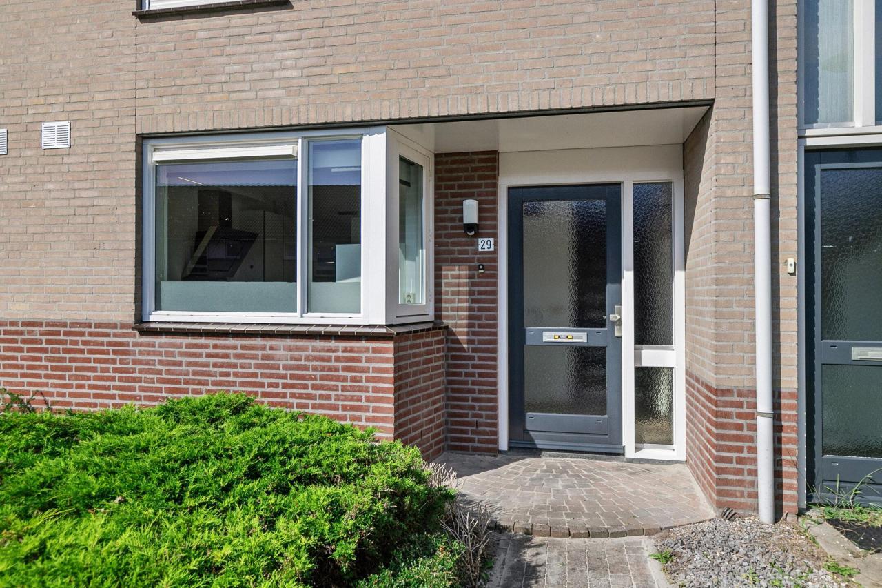 Energiezuinige gezinswoning met tuin in Veldhoven - Afbeelding 3
