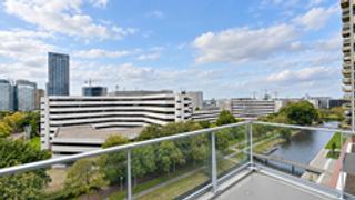 A+++ Two-Bedroom Apartment with Balcony - Image 3