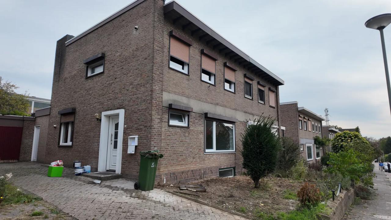 185 m² huis met tuin in Rothem - Afbeelding 1