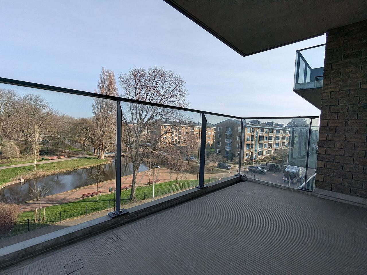 89 m² apartment with balcony in Statenkwartier - Image 7