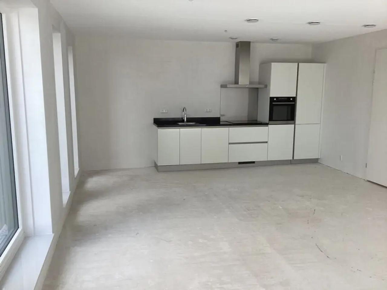 87 m² appartement met terras in Zaans Hout - Afbeelding 2