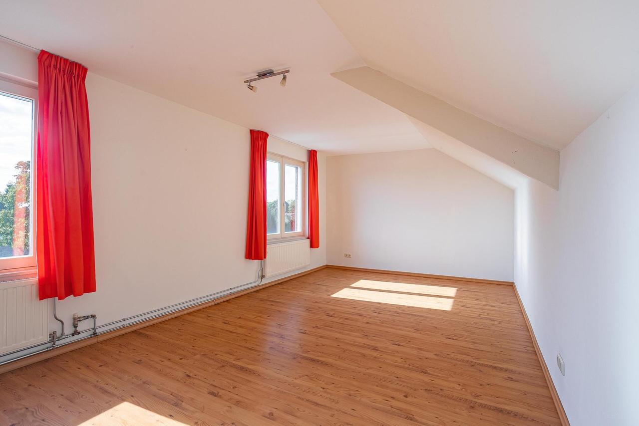 3-slaapkamer bovenwoning met dakterras - Afbeelding 3