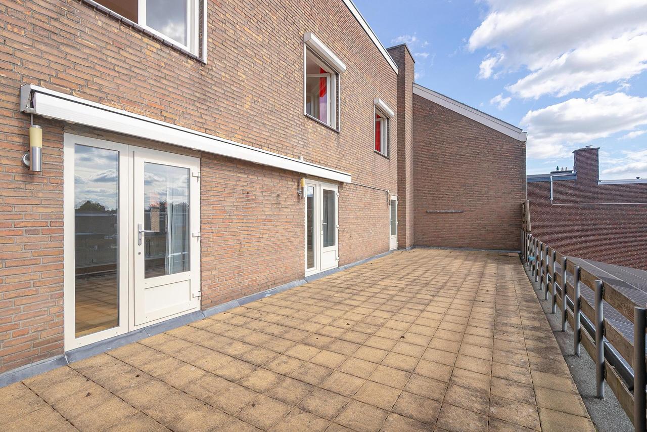 3-slaapkamer bovenwoning met dakterras - Afbeelding 12