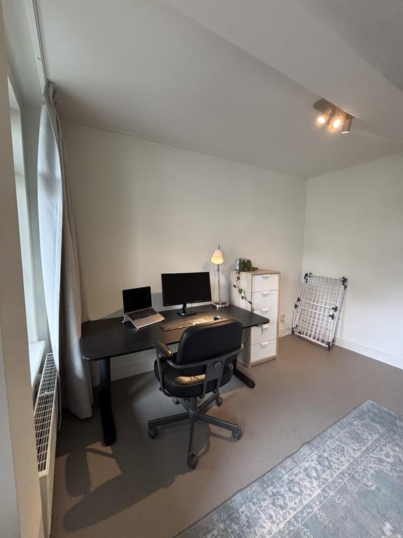 80 m² met 2 slaapkamers en balkon - Afbeelding 11
