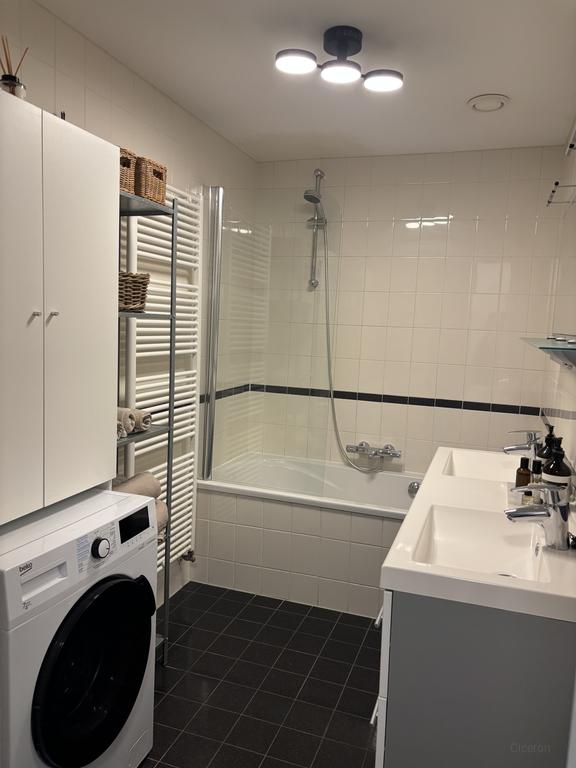 80 m² met 2 slaapkamers en balkon - Afbeelding 25