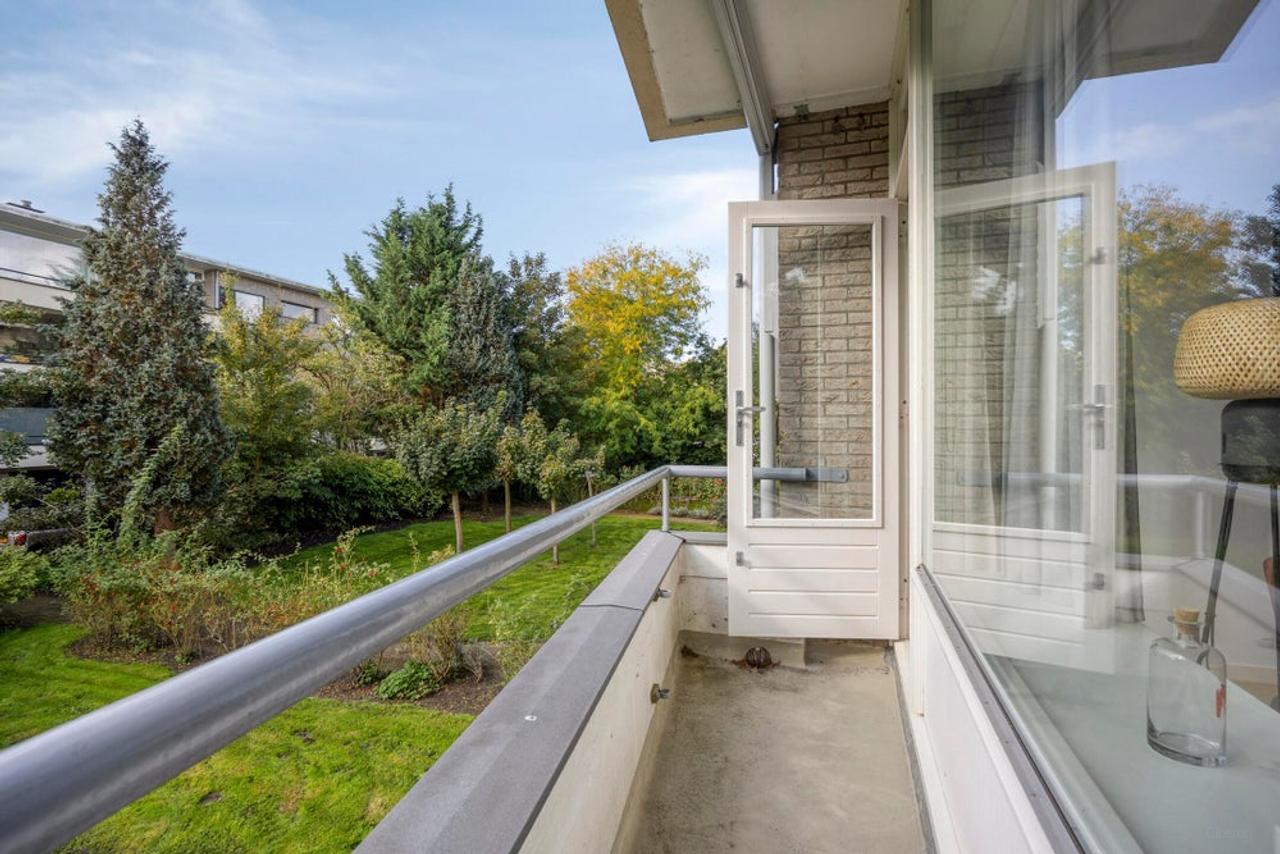 Furnished 2-Bedroom Apartment with 2 Balconies - Image 7