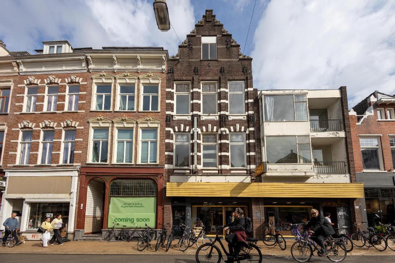 176 m² appartement met terras in centrum - Afbeelding 1