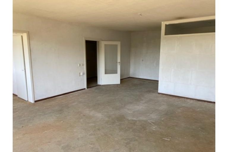 90 m² Apartment with Balcony in Rijswijk - Image 4