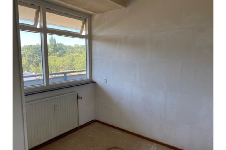 90 m² Apartment with Balcony in Rijswijk - Image 11