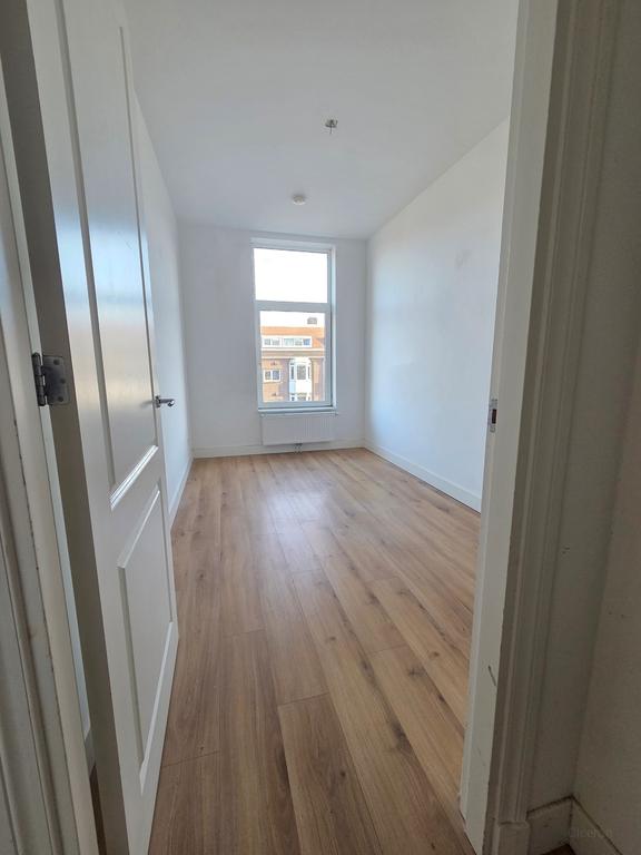 131 m² appartement met 6 slaapkamers - Afbeelding 8