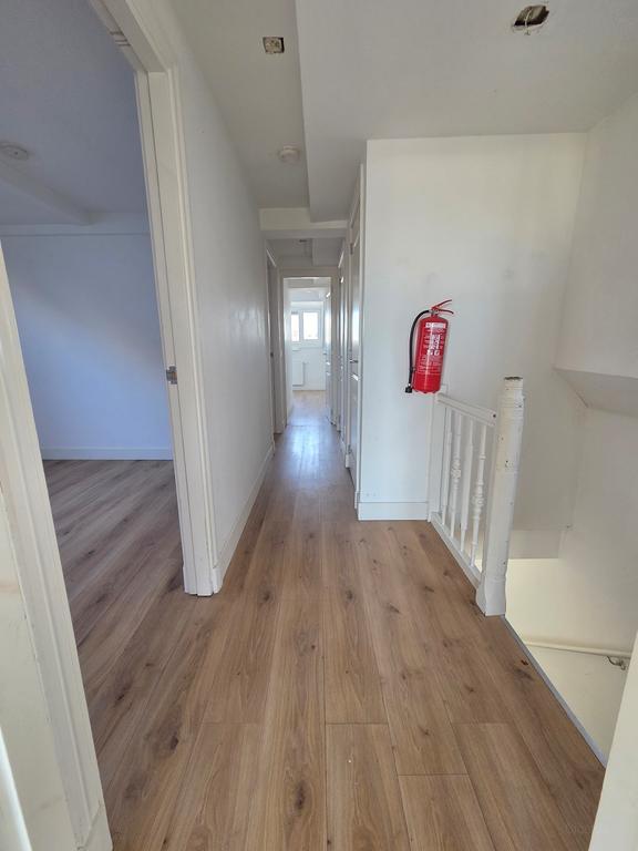 131 m² appartement met 6 slaapkamers - Afbeelding 19