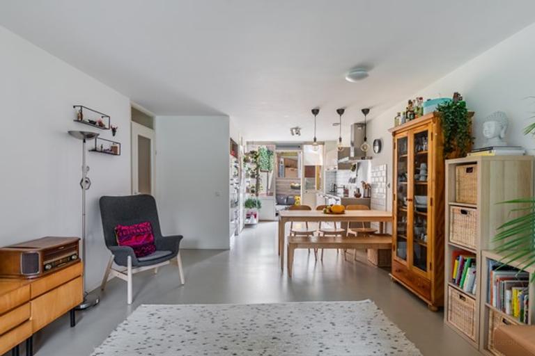87 m² appartement met tuin in Amsterdam Oost - Afbeelding 2