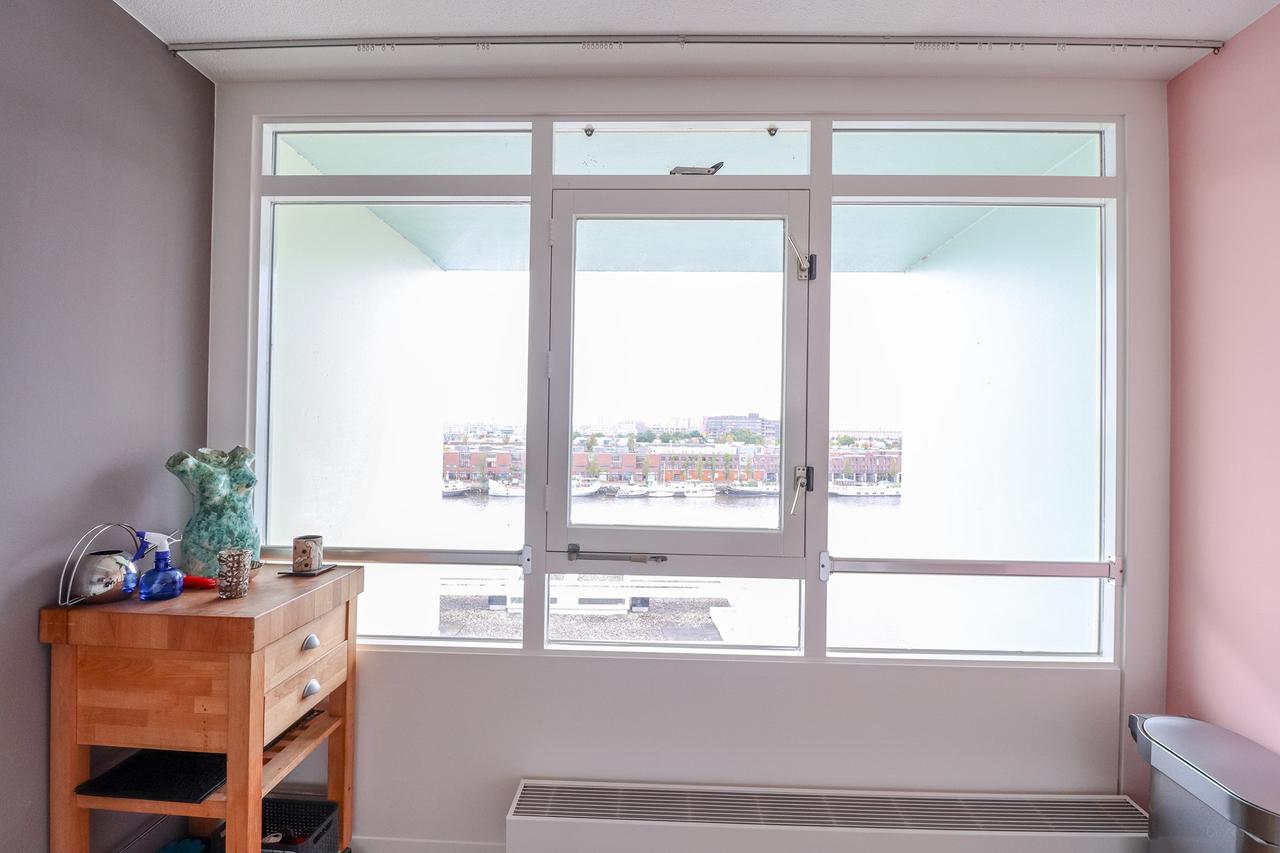 Gemeubileerd appartement met waterzicht - Afbeelding 15