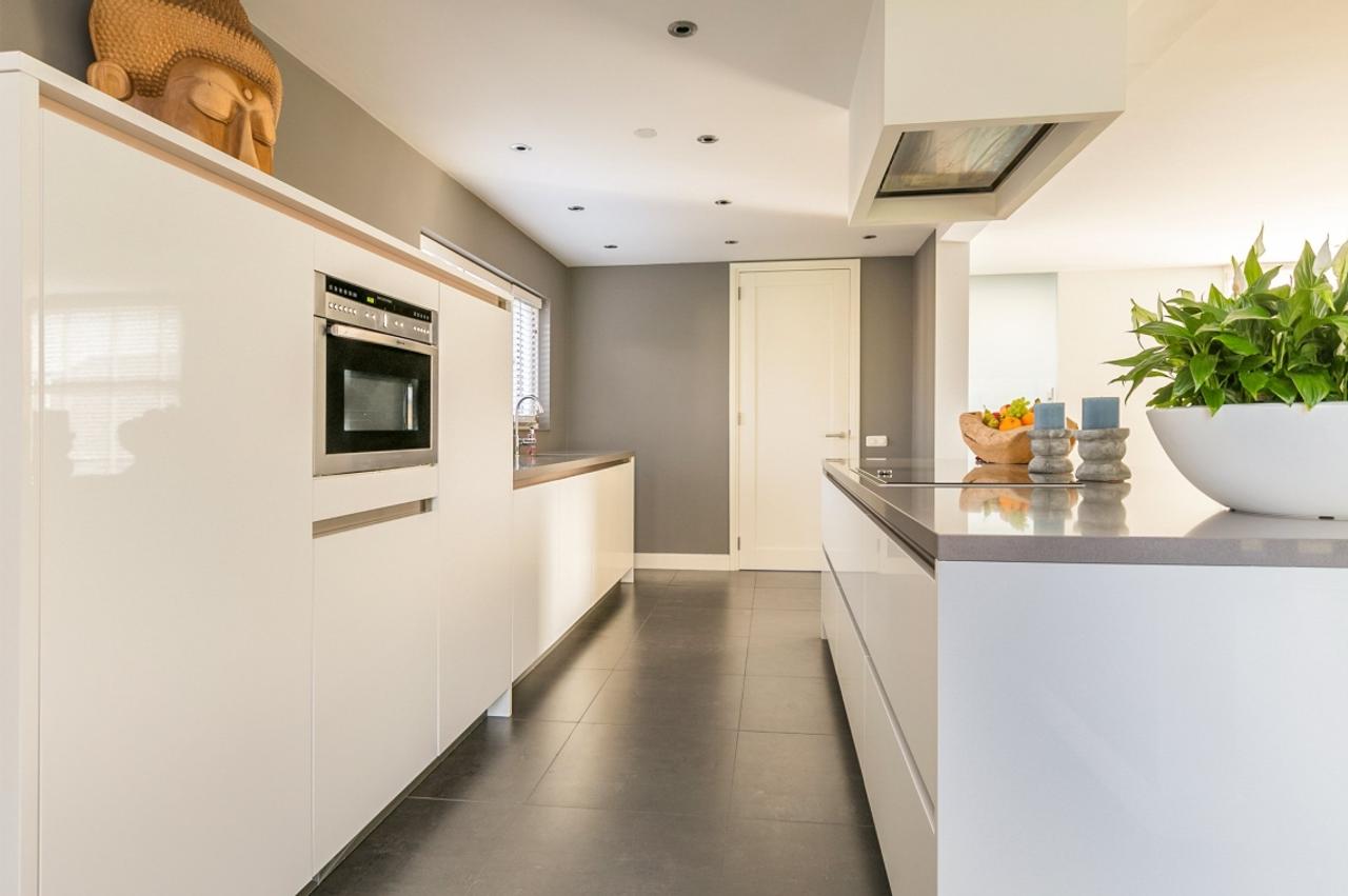 175 m² bungalow with garden and garage - Image 7