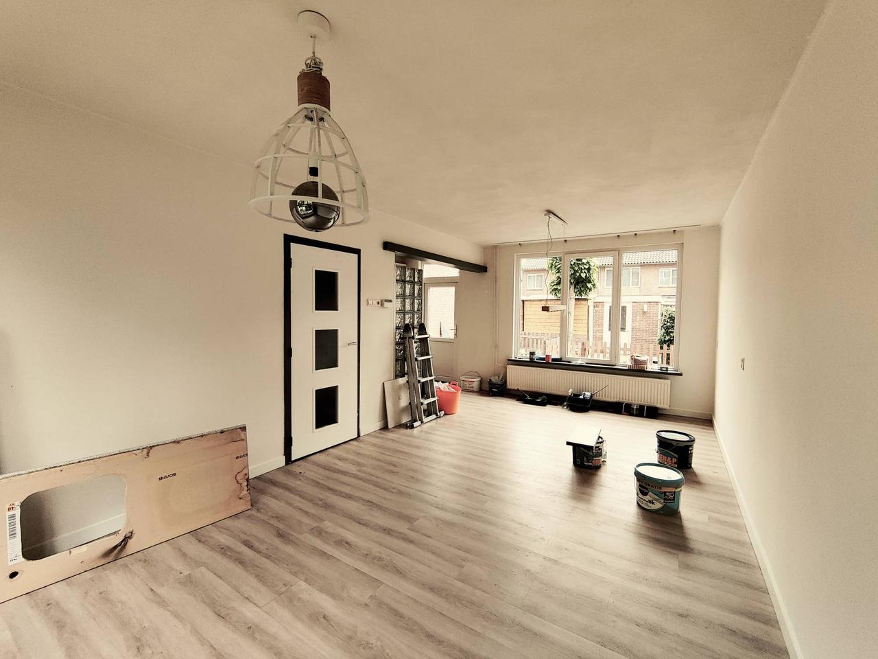 98 m² gezinswoning met 4 slaapkamers - Afbeelding 3