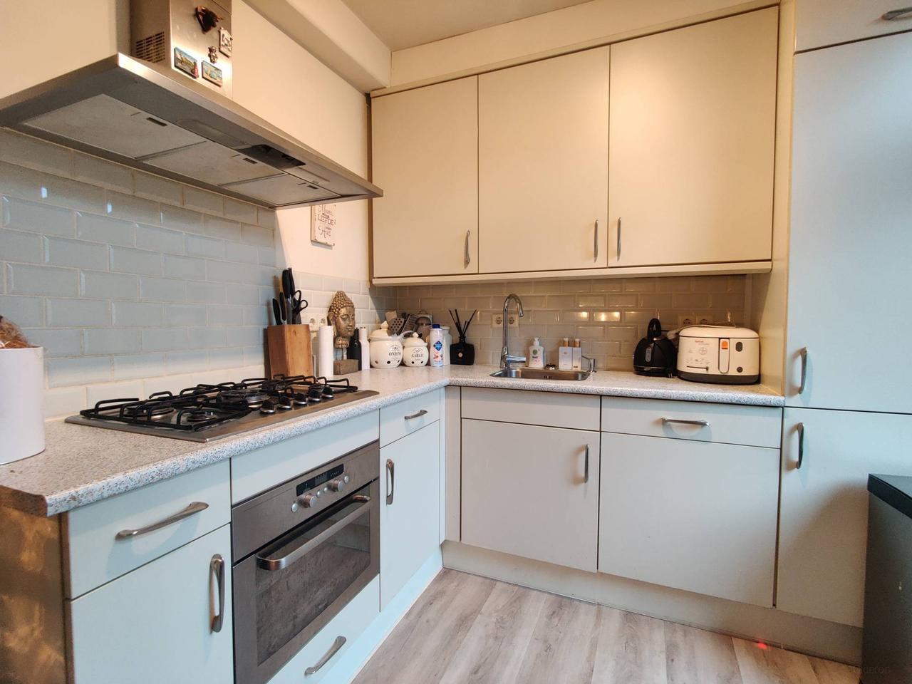 98 m² gezinswoning met 4 slaapkamers - Afbeelding 4