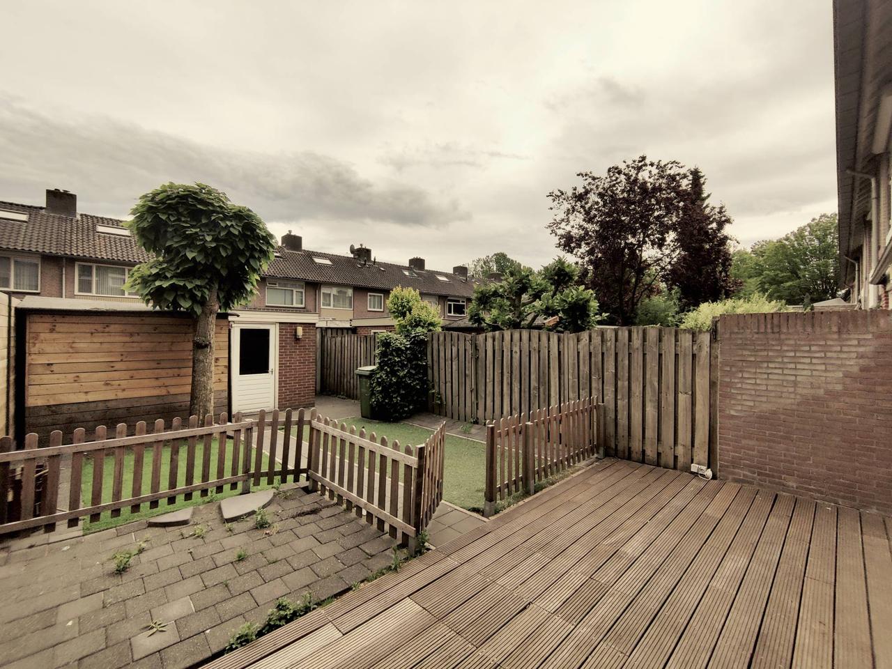 98 m² gezinswoning met 4 slaapkamers - Afbeelding 18