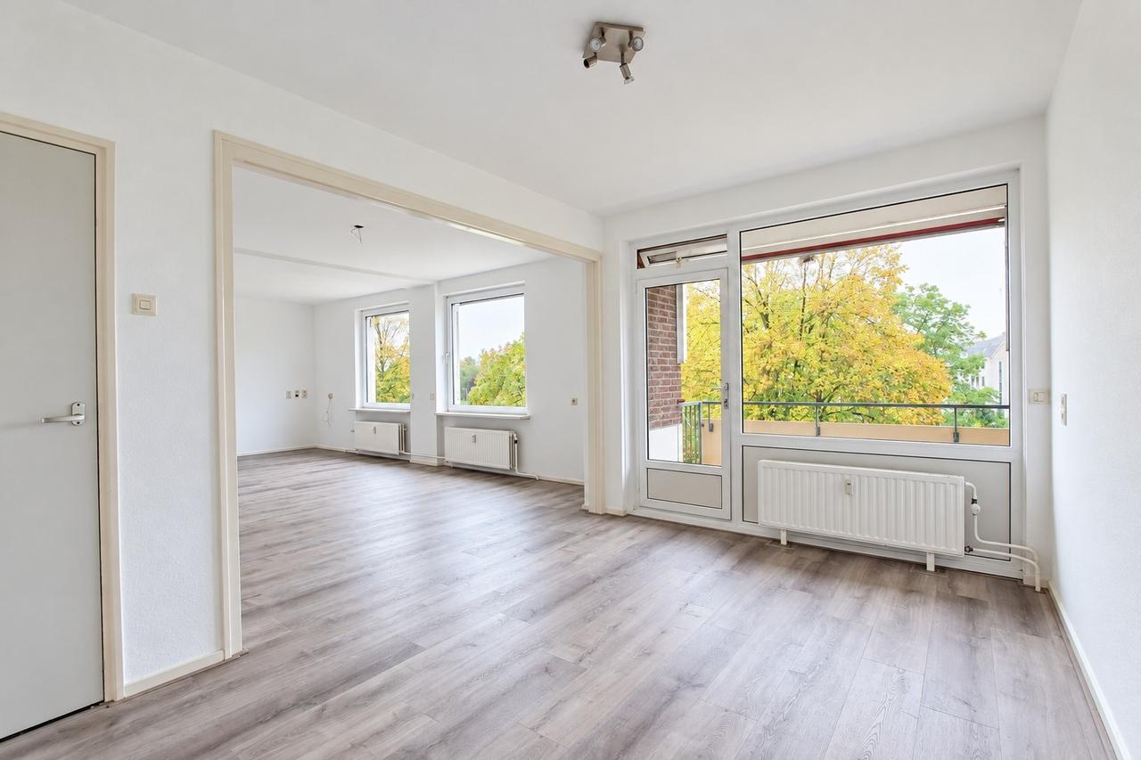 97 m² appartement met balkon in Maastricht - Afbeelding 1