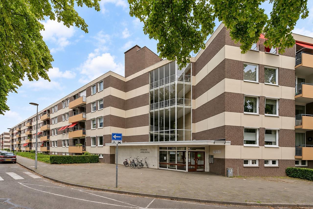 97 m² appartement met balkon in Maastricht - Afbeelding 2