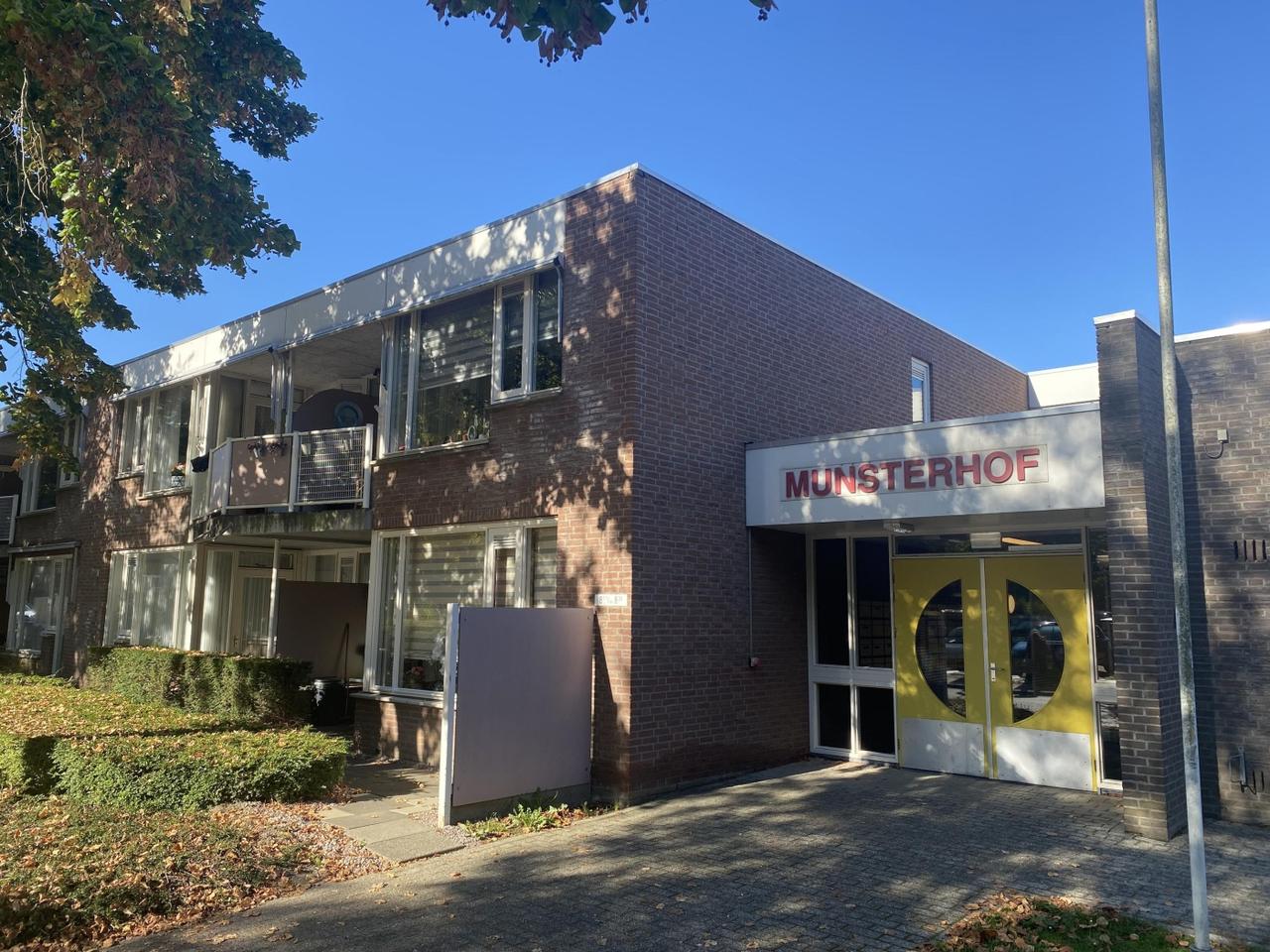 Appartement met balkon in Munsterhof - Afbeelding 1
