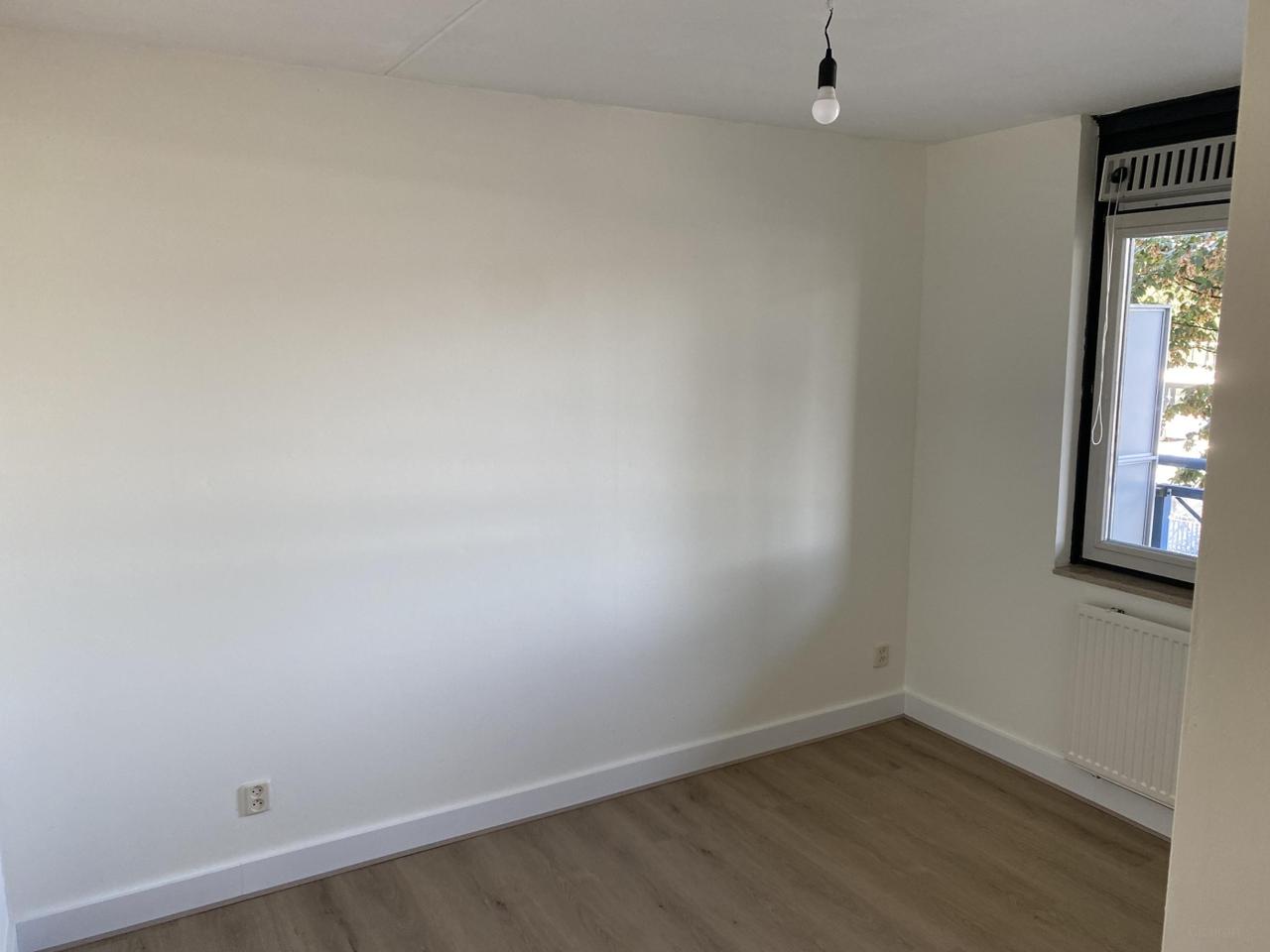 81 m² appartement met balkon bij station - Afbeelding 10
