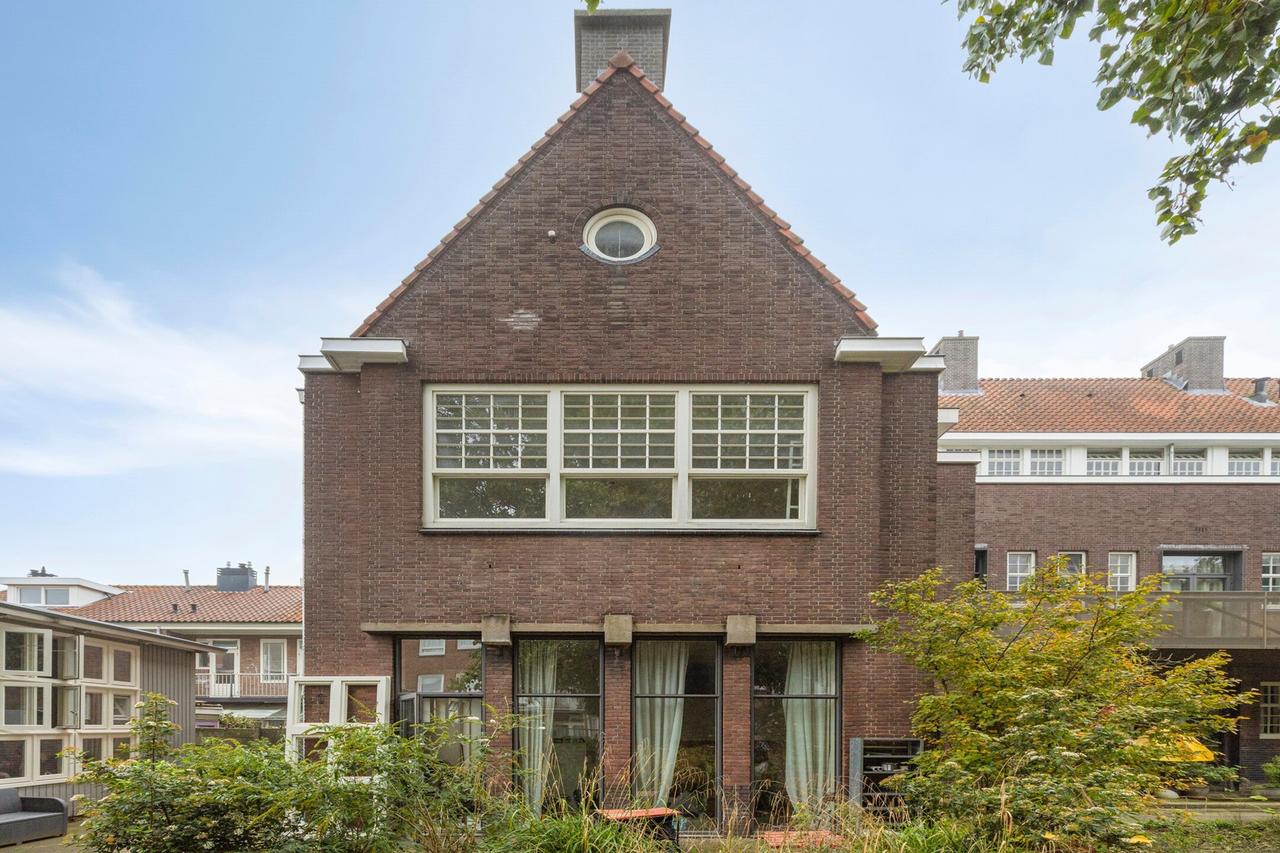 Direct beschikbaar met grote gedeelde tuin - Afbeelding 1