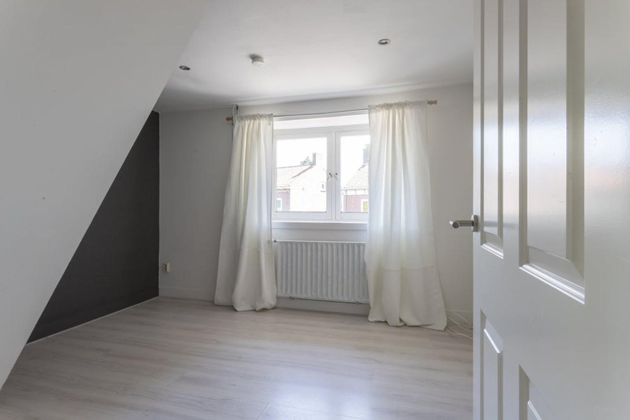 112 m² bovenwoning met dakterras in Oisterwijk - Afbeelding 11