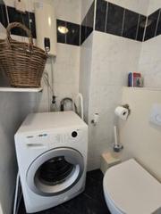 Furnished 1-bedroom apartment with balcony - Image 9