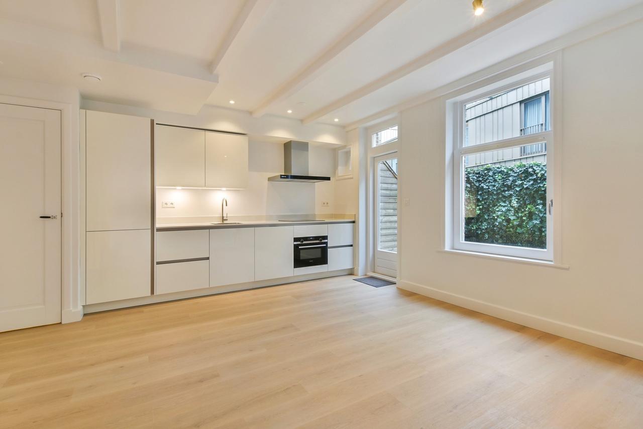 Direct beschikbaar: 3-kamerappartement met tuin - Afbeelding 9