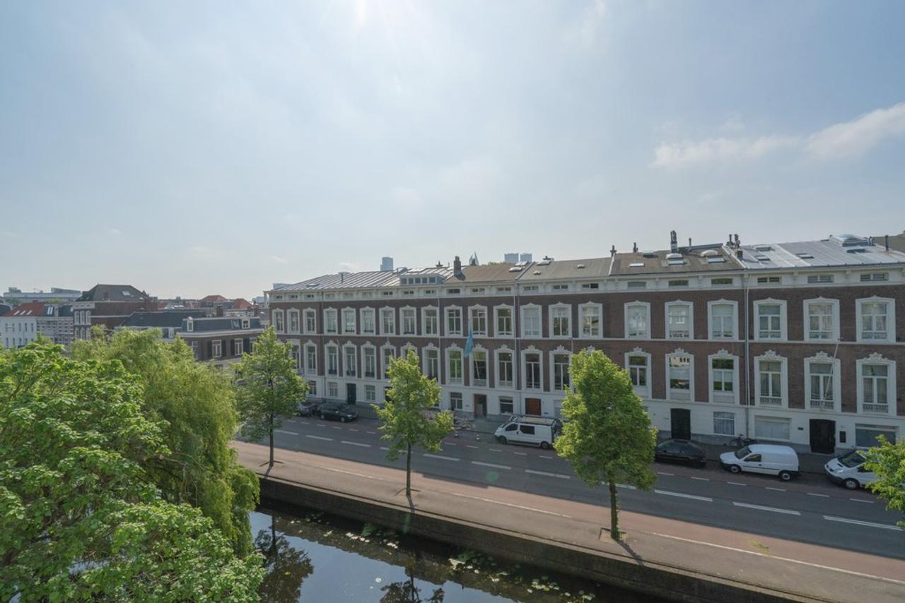 Townhouse on Mauritskade with Garden - Image 24