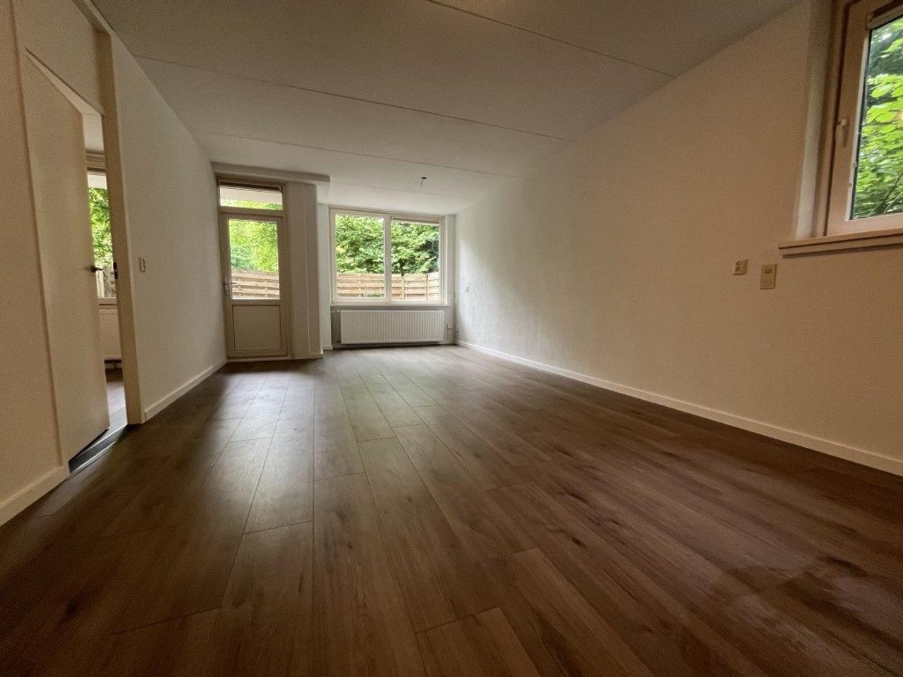 Ground-Floor Apartment with Garden in Heerlen-South - Image 8