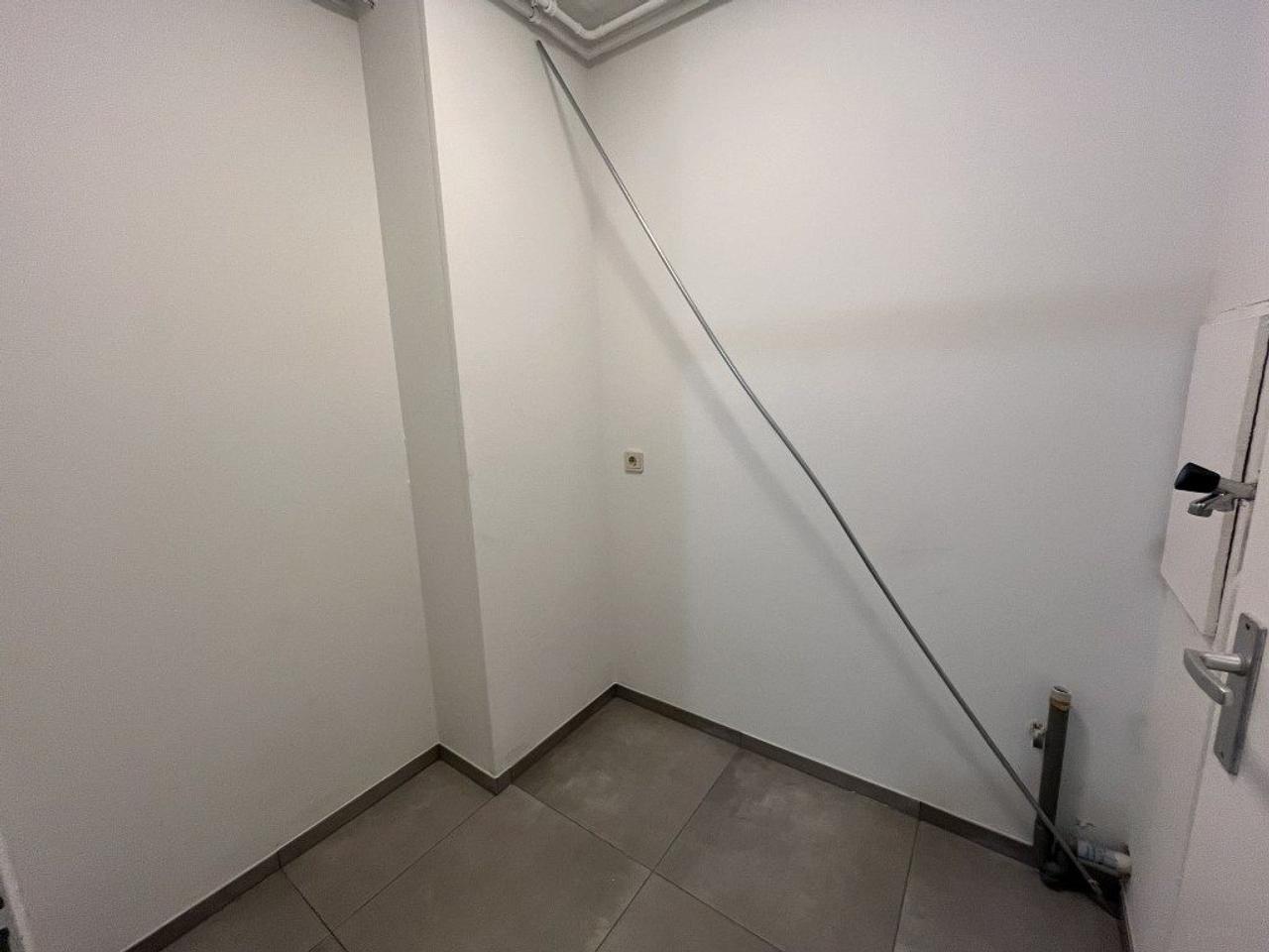 Ground-Floor Apartment with Garden in Heerlen-South - Image 11