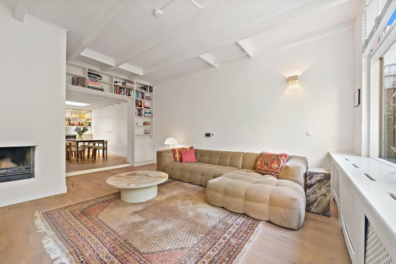 2-Bedroom Terraced House in Scheveningen - Image 1